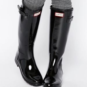 Hunter Original Glossy Black Rain Boots size 5